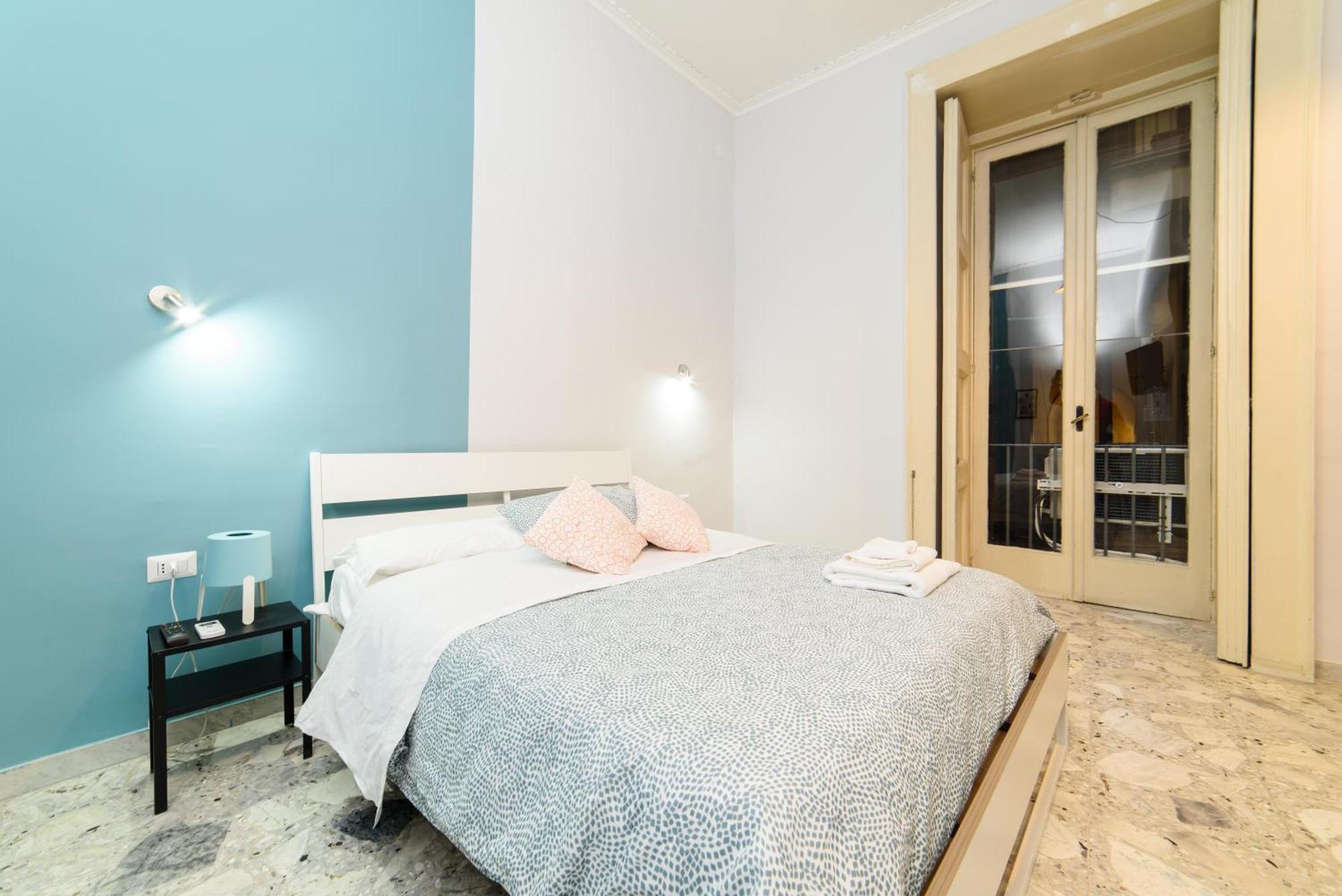 Sofia Rooms Neapel Rum bild