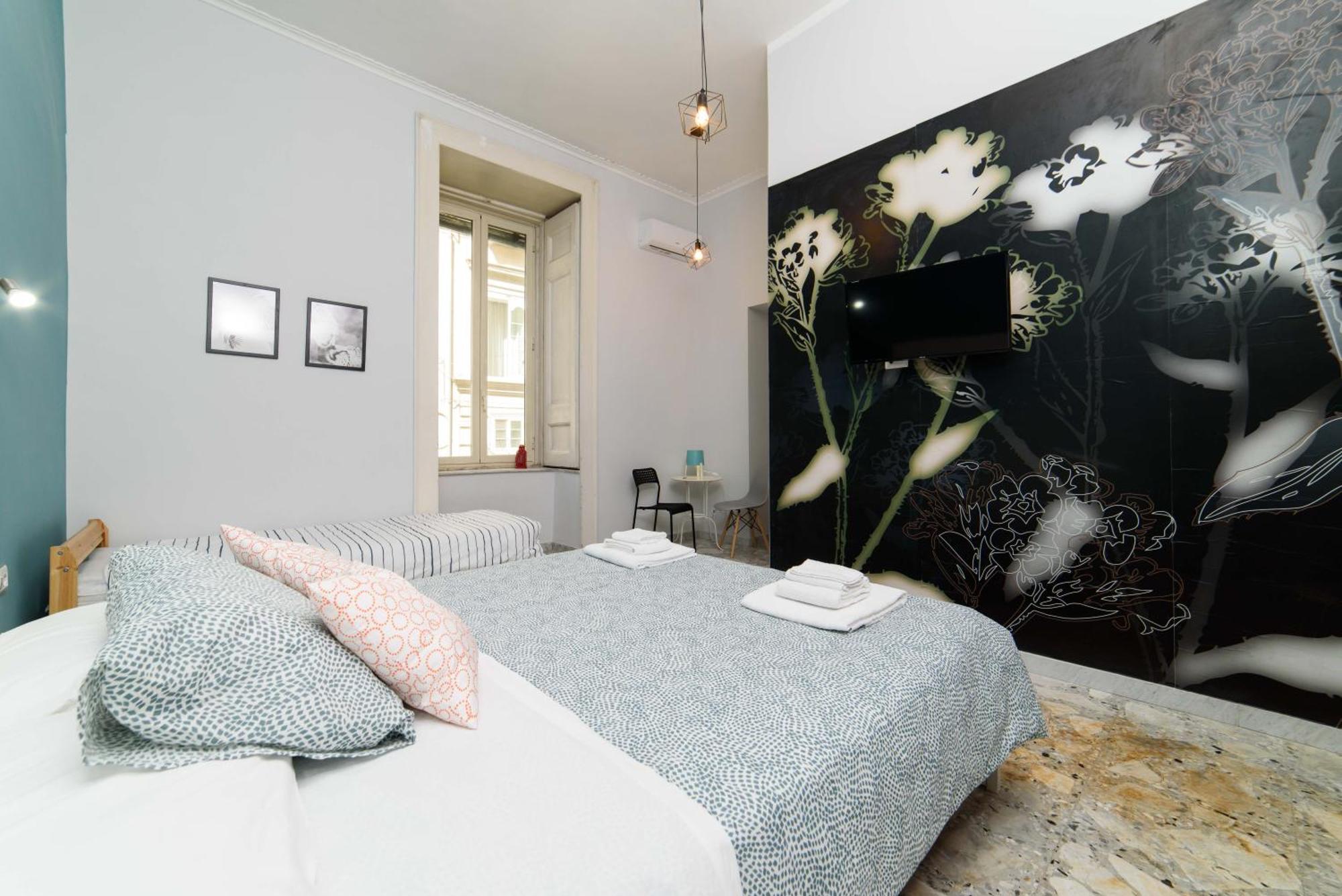 Sofia Rooms Neapel Rum bild